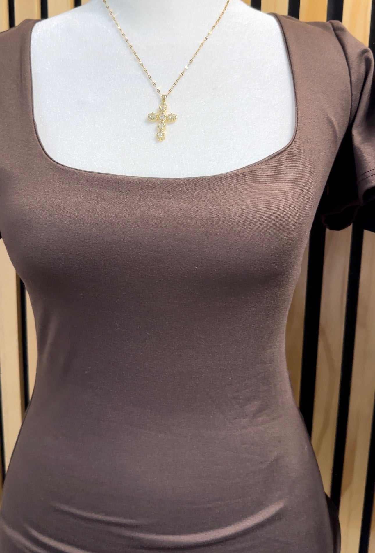 Basic short sleeve top