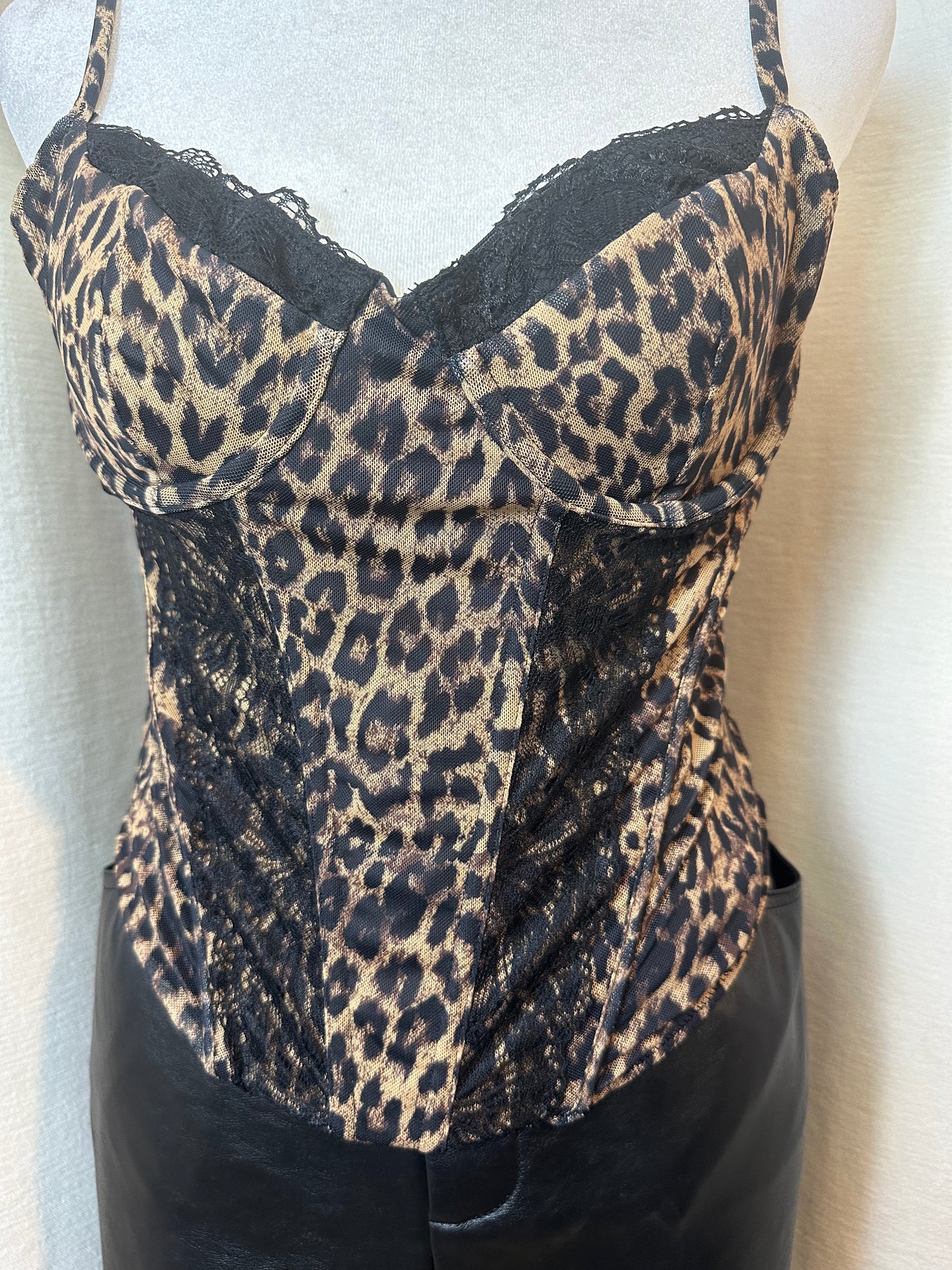 Leopard corset