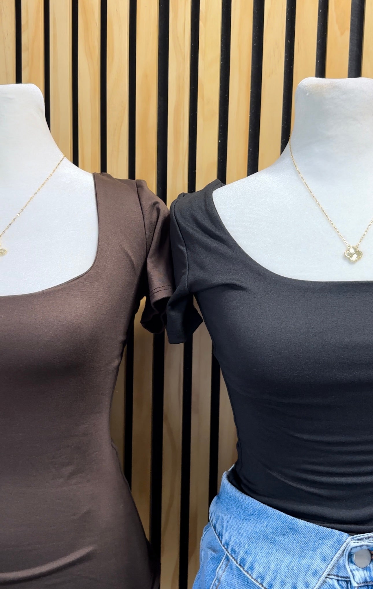 Basic short sleeve top