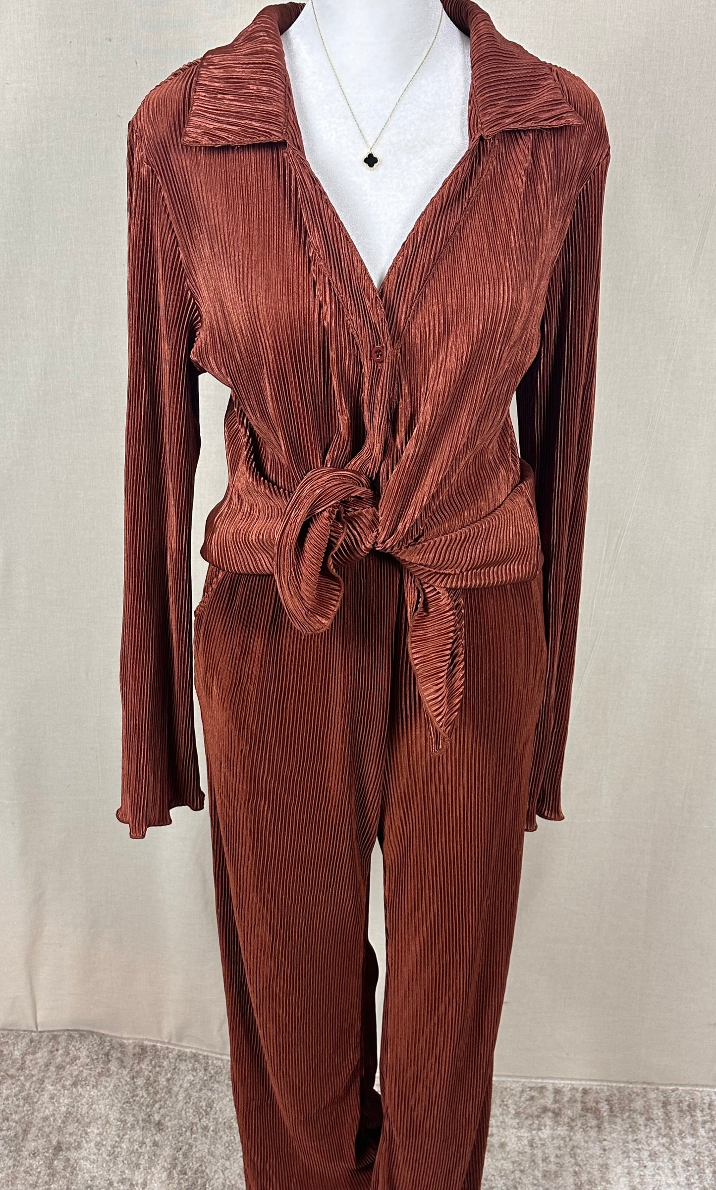LONG SLEEVE BLOUSE AND FLARE PANTS
