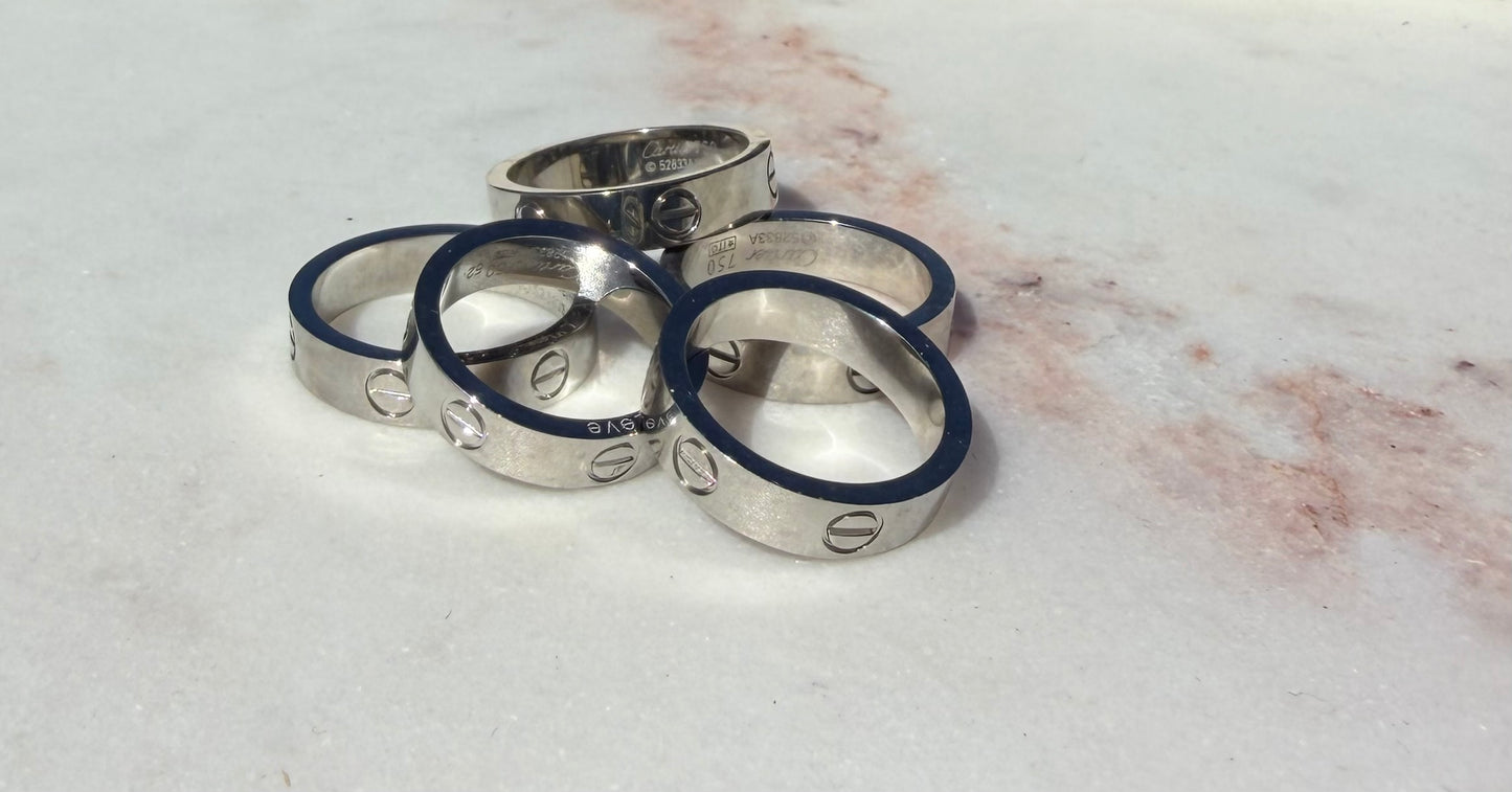 Love rings