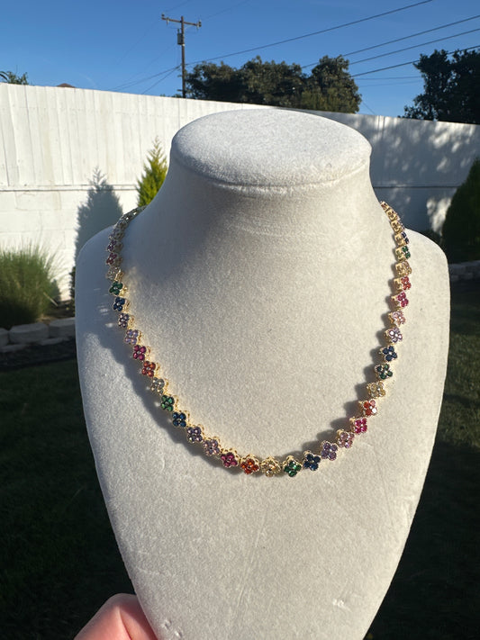Multi color necklace