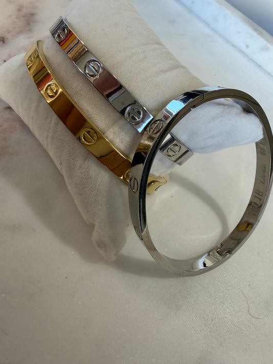 Luxury bangle