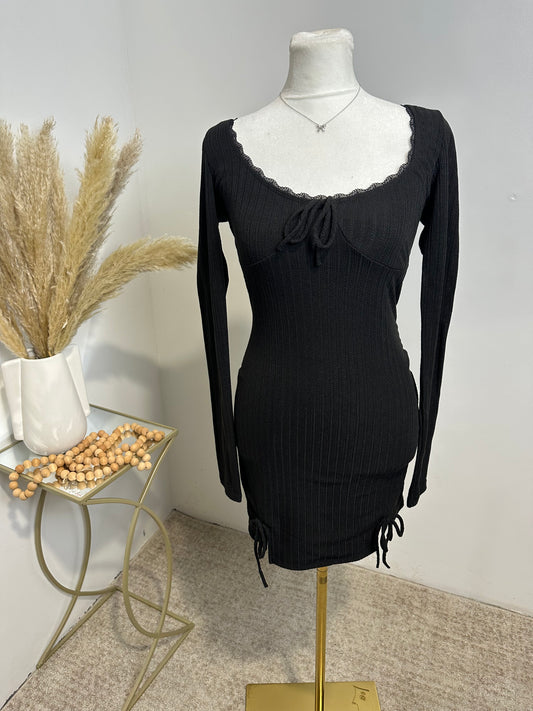 Black casual midi dress w front ties