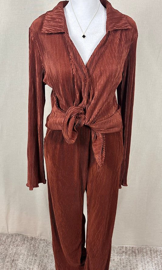 LONG SLEEVE BLOUSE AND FLARE PANTS