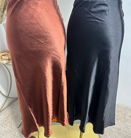 Satin skirt